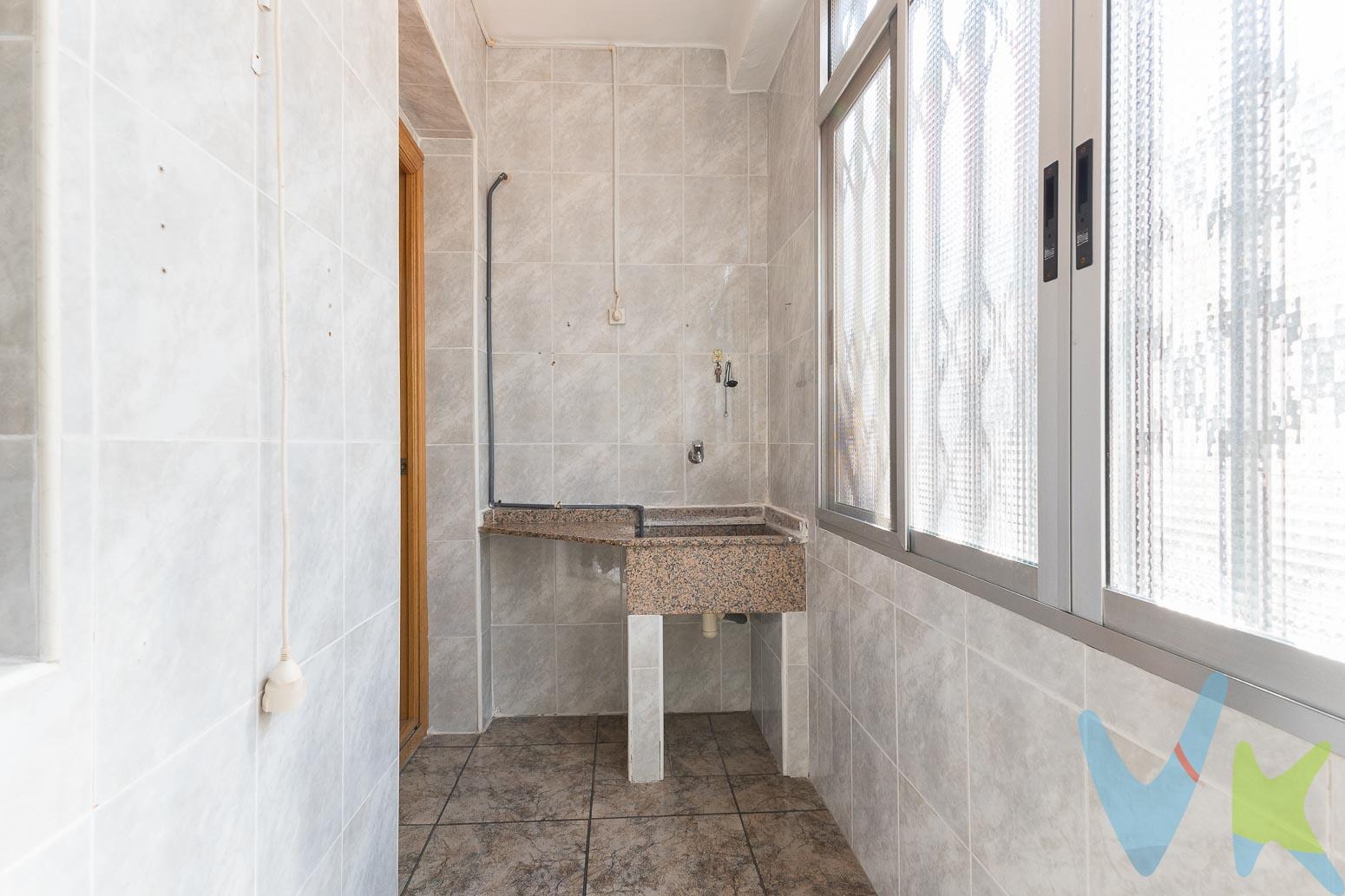 Apartment for sale in Alaquàs, 2 bedrooms and a balcony.