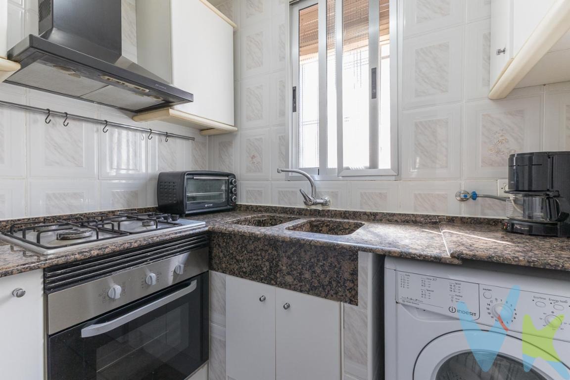 Apartment for sale in Alaquàs, 2 bedrooms and a balcony.