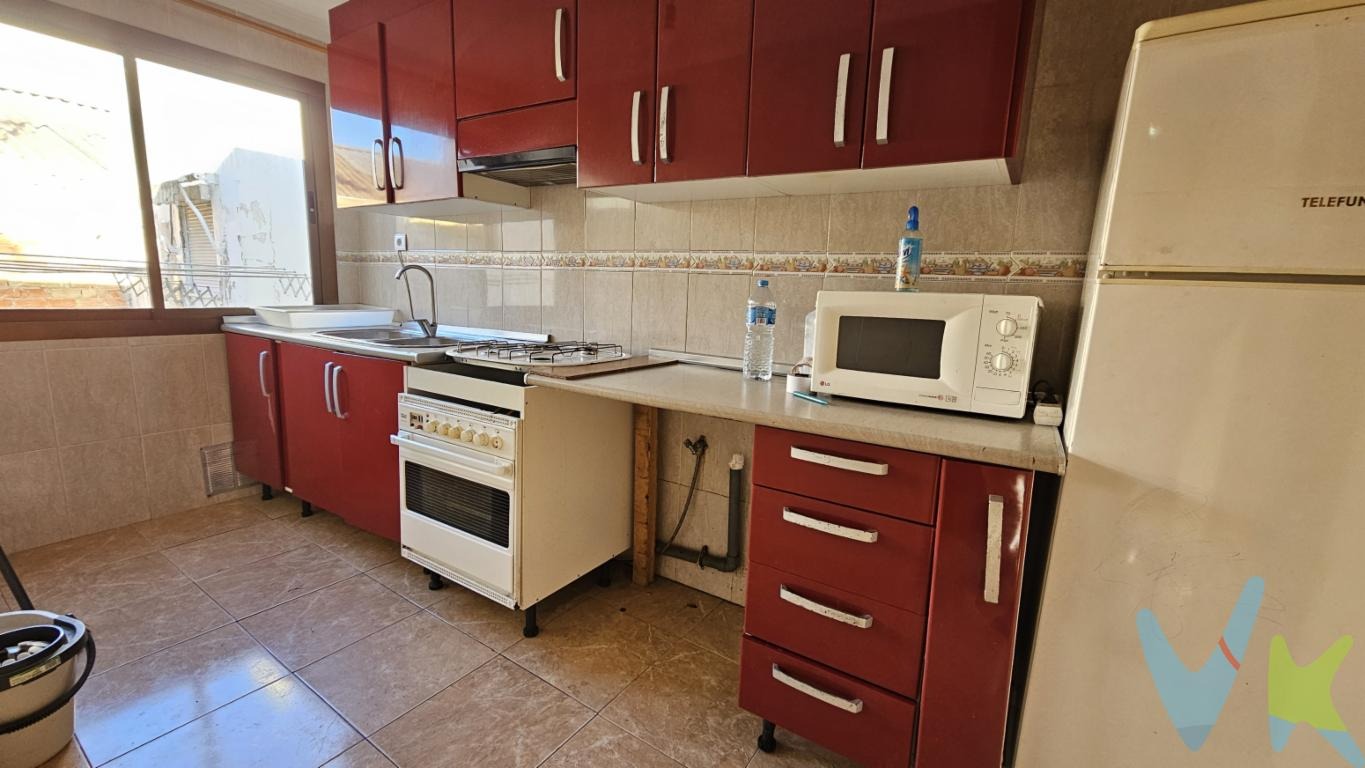Apartment for sale with 3 bedrooms in Torrente, Valencia.