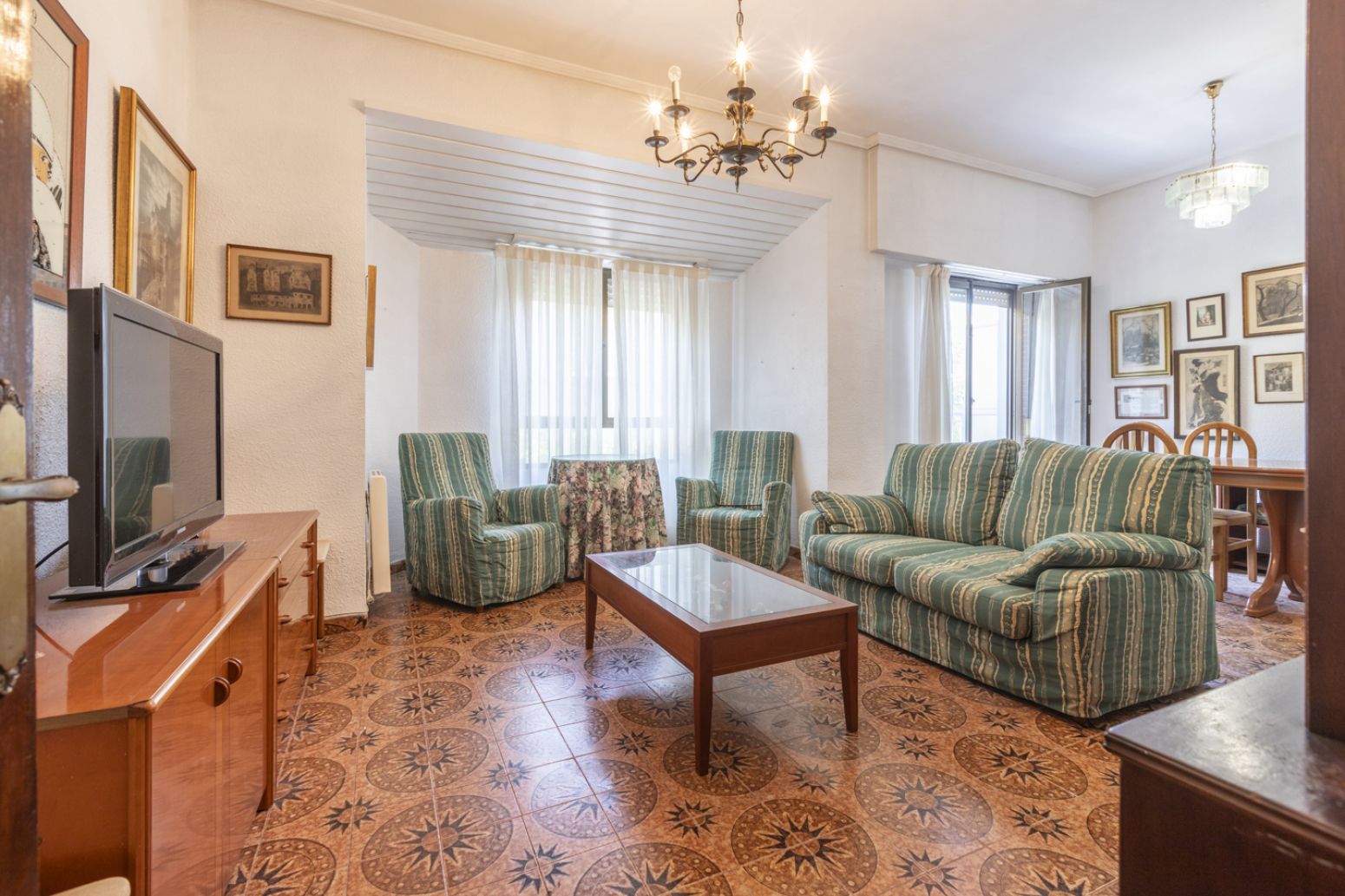 Piso en venta de 3 dormitorios en Extramurs, Valencia