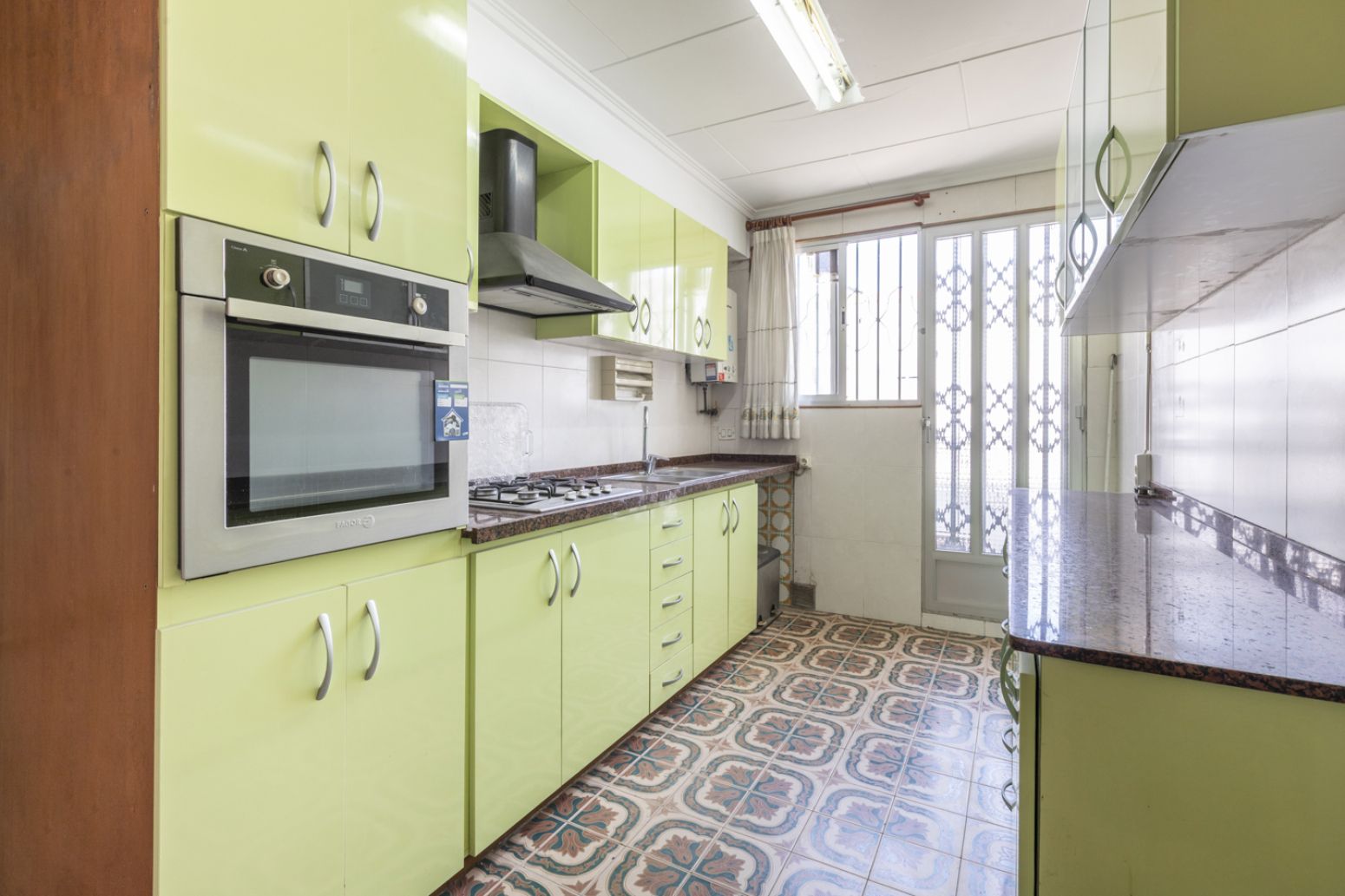 Piso en venta de 3 dormitorios en Extramurs, Valencia
