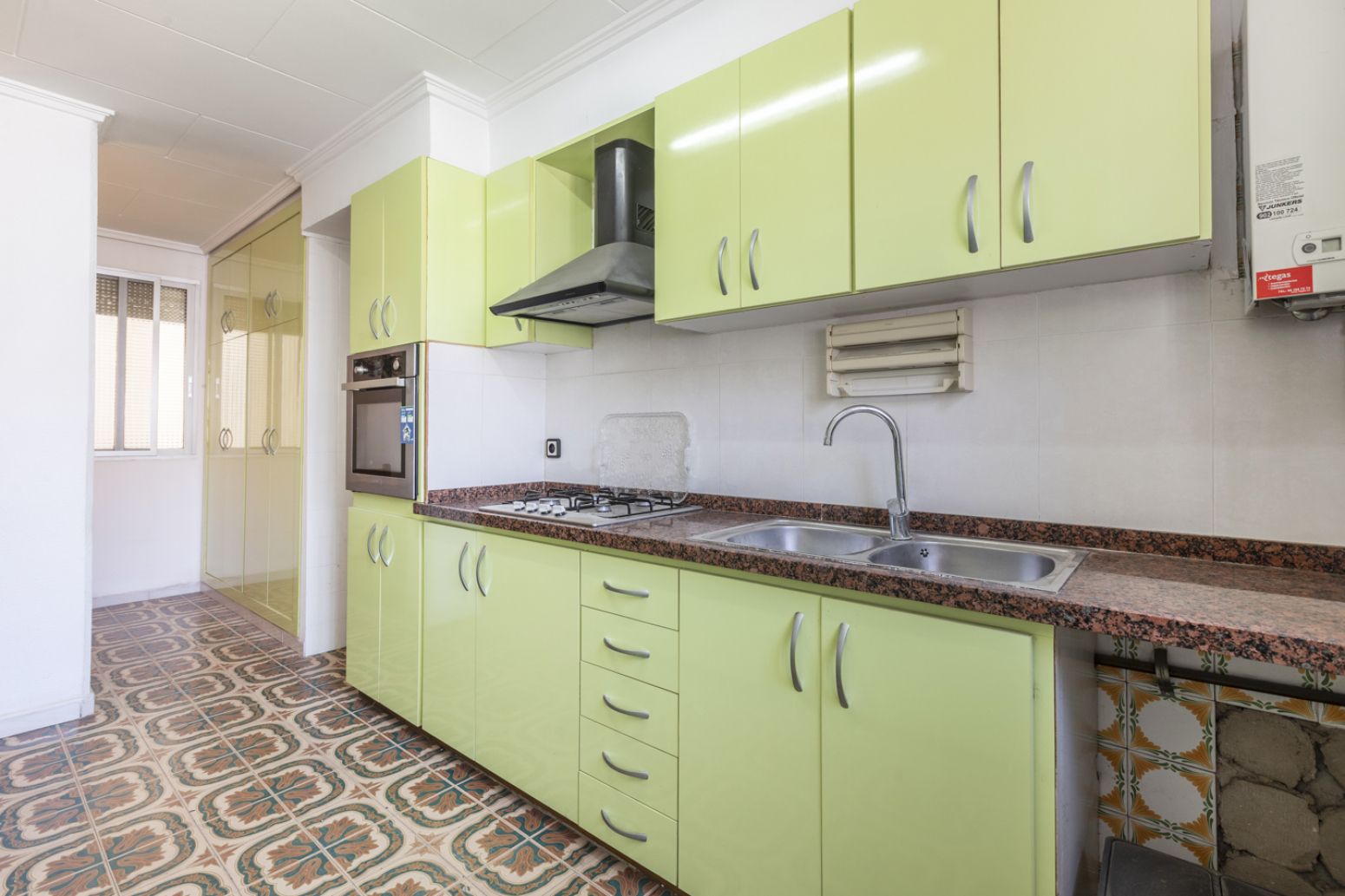 Piso en venta de 3 dormitorios en Extramurs, Valencia