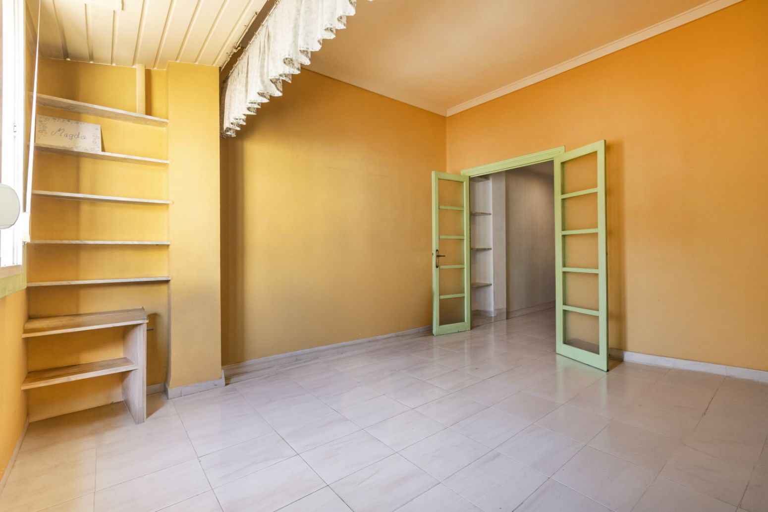 Piso en venta de 3 dormitorios en Extramurs, Valencia