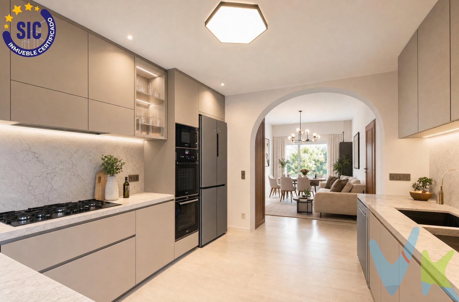 Chalet en venta con piscina y jardín en Serra, Valencia.