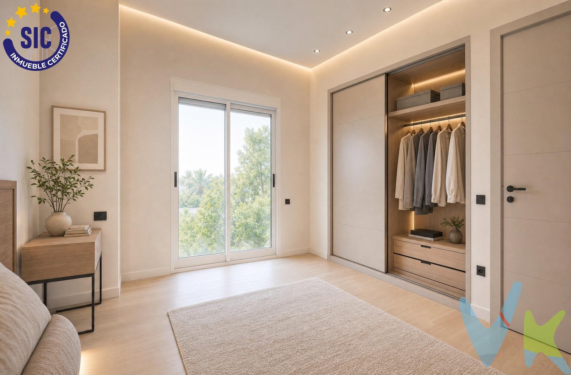 Chalet en venta con piscina y jardín en Serra, Valencia.