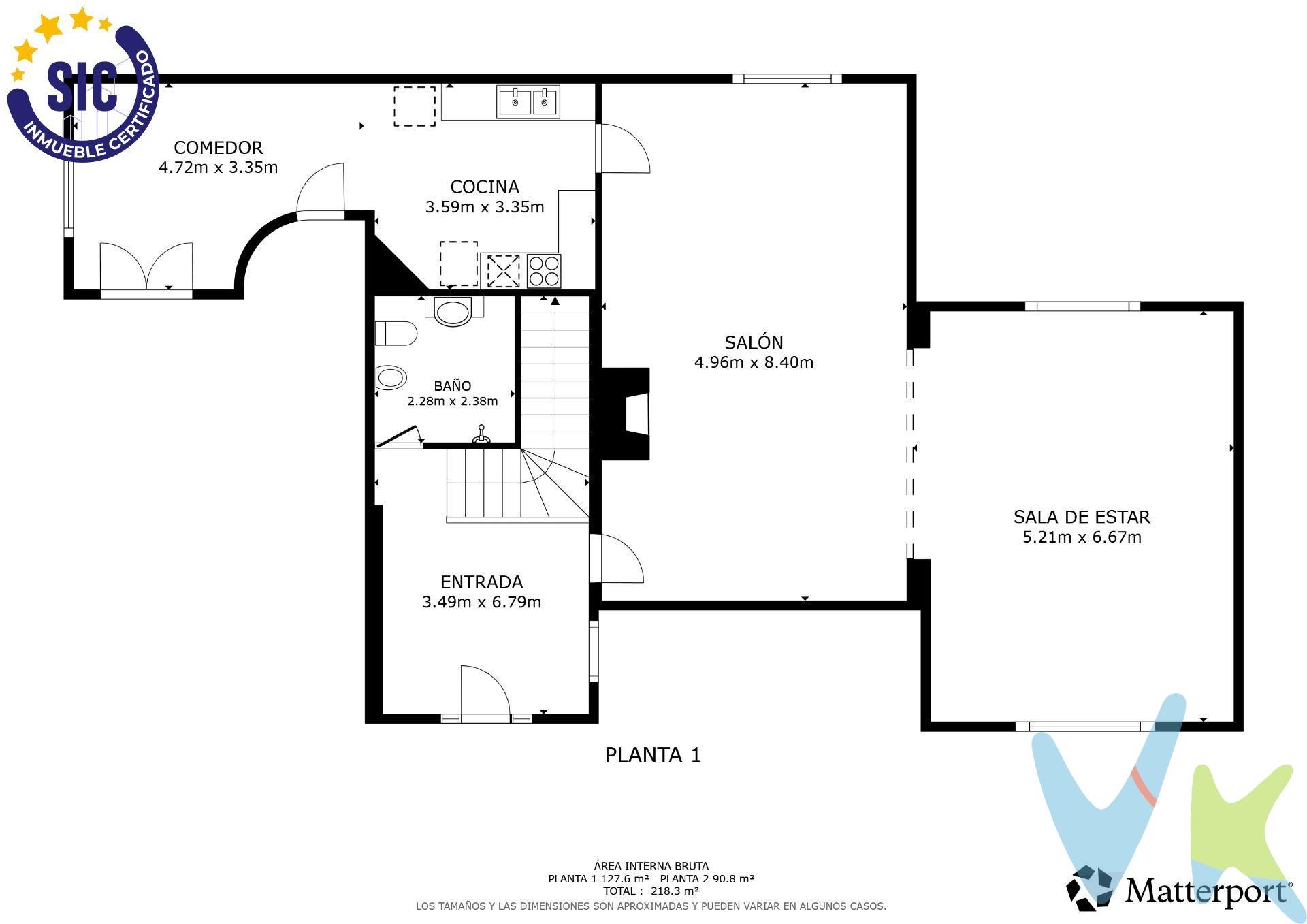 Chalet en venta con piscina y jardín en Serra, Valencia.