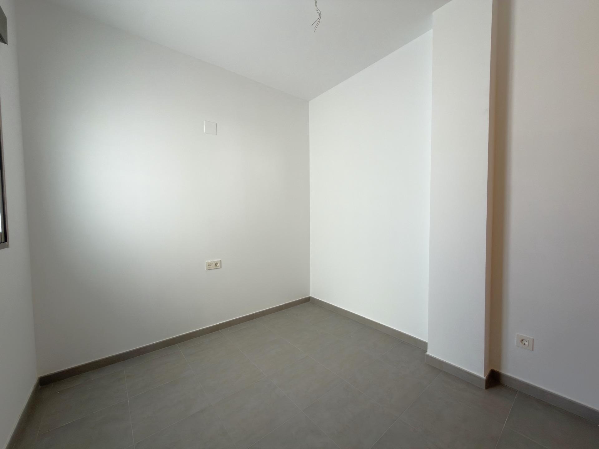 Maison à vendre de 3 chambres et 2 salles de bains à BÉTERA.