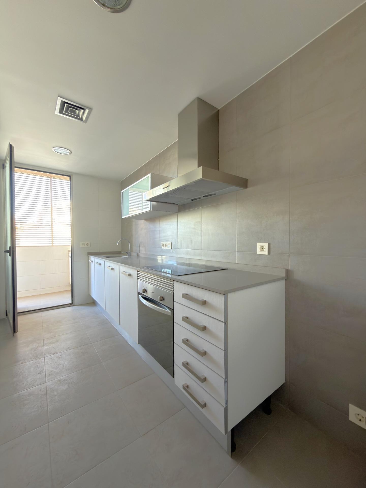 Maison à vendre de 3 chambres et 2 salles de bains à BÉTERA.