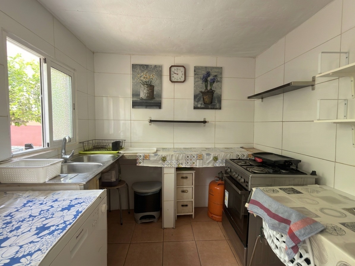 Chalet for sale with pool in Albalat dels Tarongers