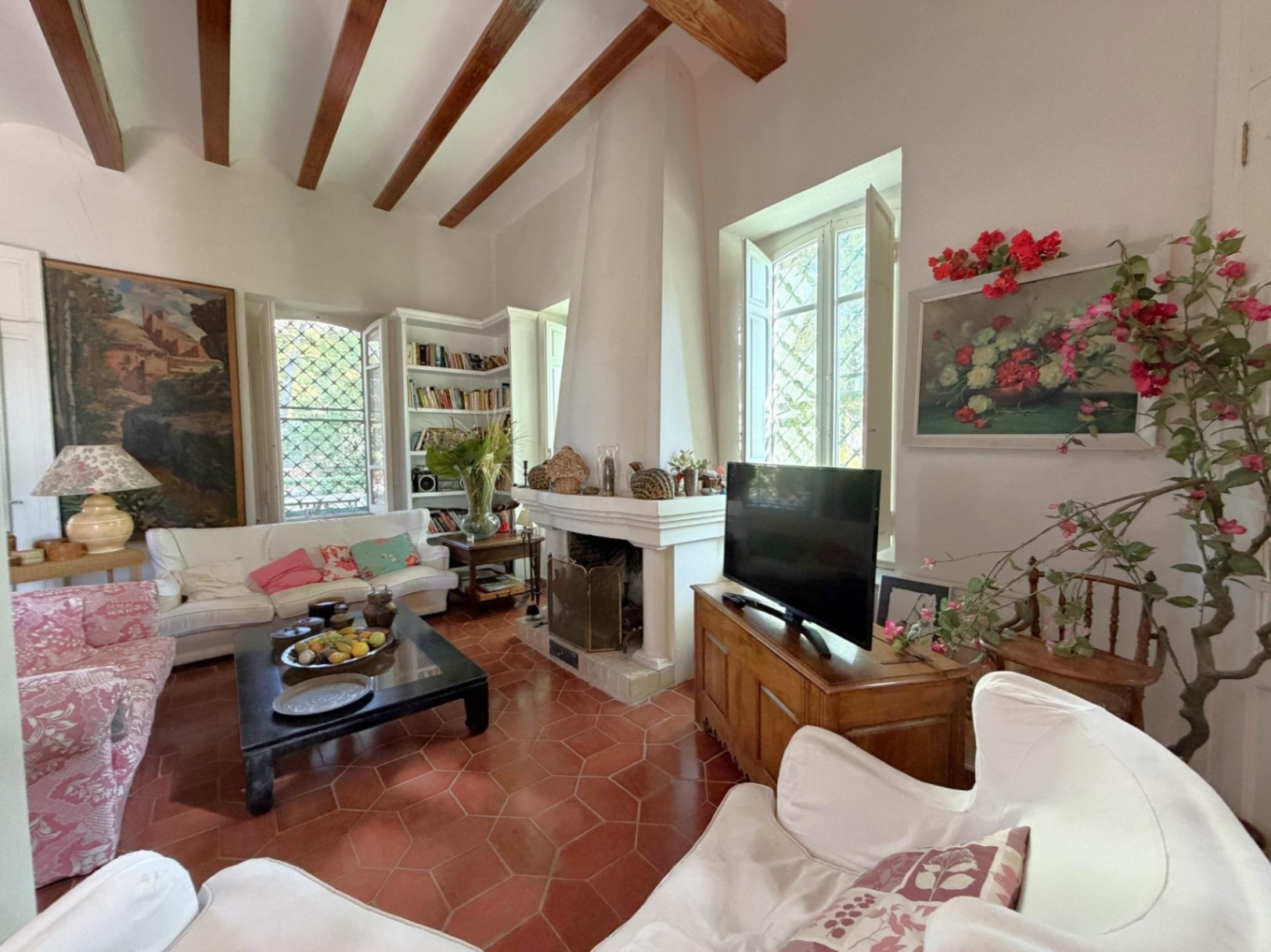 Chalet for sale in Náquera, 9 bedrooms and a pool.