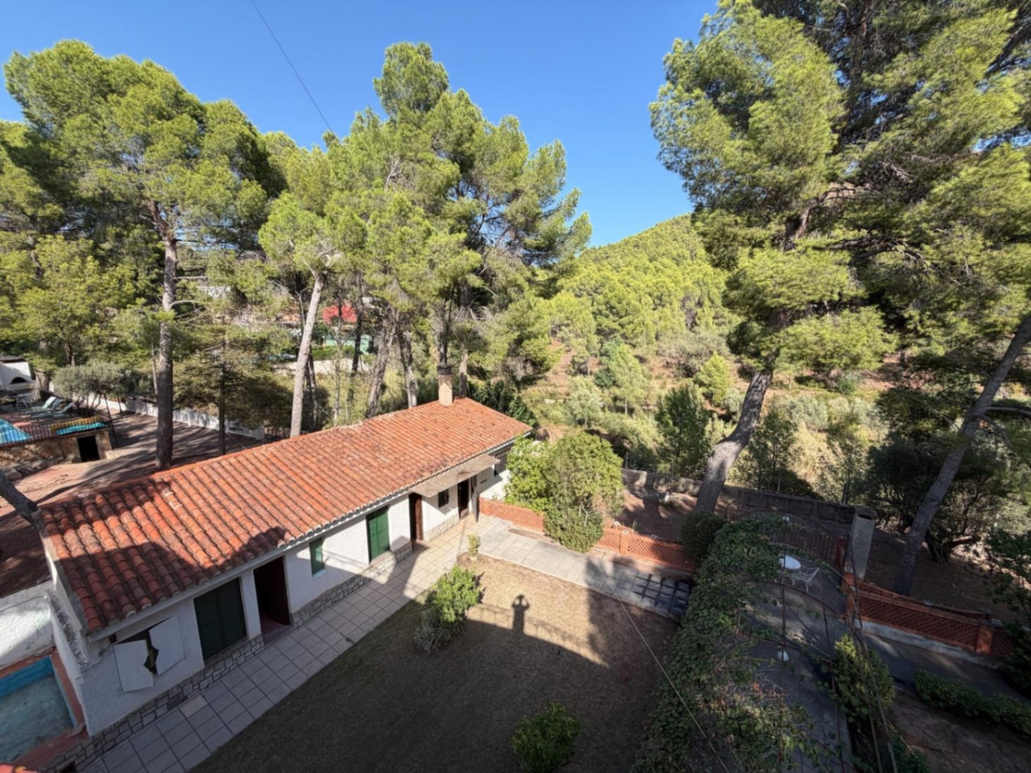 Chalet for sale in Náquera, 9 bedrooms and a pool.